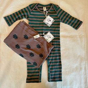 Kate Quinn NWT romper and receiving blanket